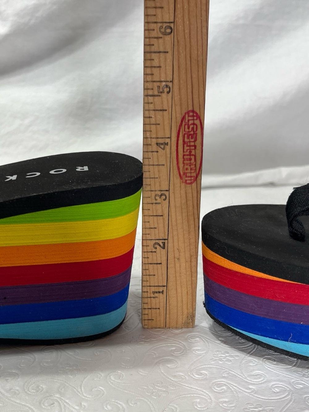 Rocket Dog Womens 10 Platform Thong Sandal Rainbow Black Slip On Shoes Gay Pride - Picture 14 of 16